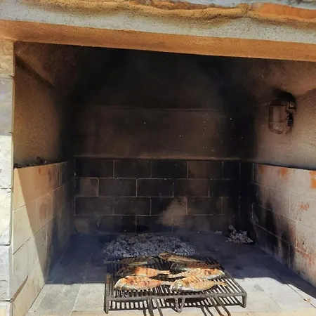 Apartamento Elena Postira
